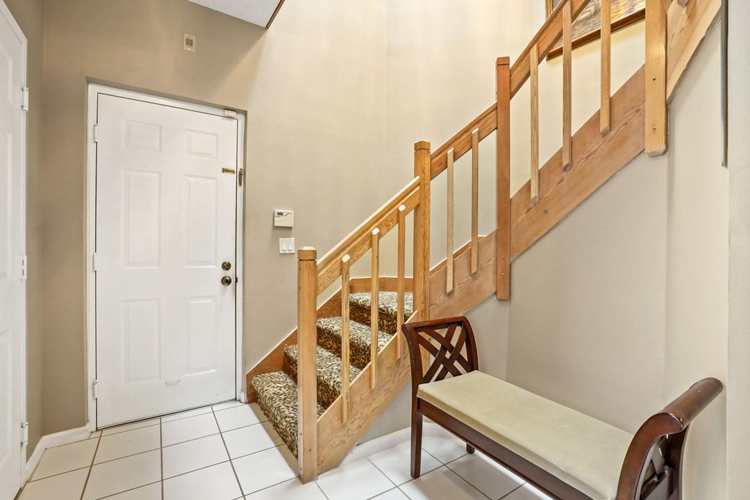 For Sale: $349,000 (2 beds, 2 baths, 1952 Square Feet)