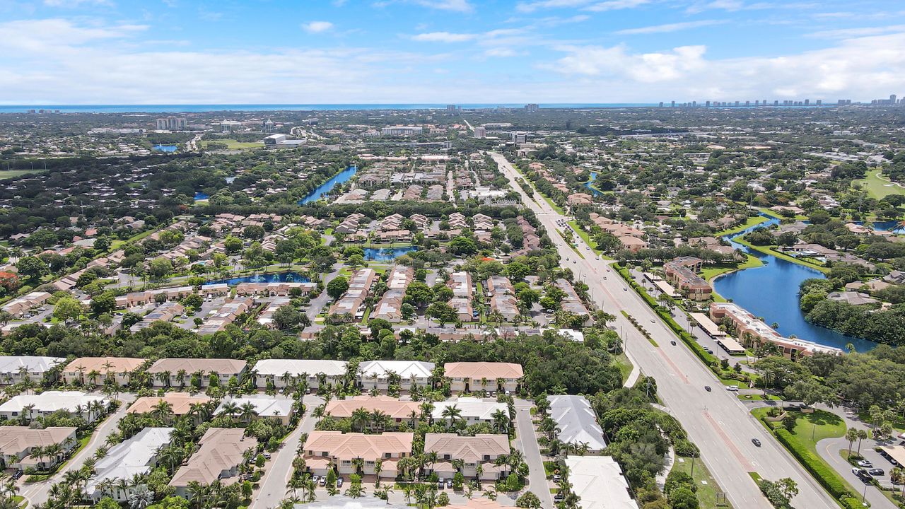 Active With Contract: $710,000 (3 beds, 3 baths, 2467 Square Feet)