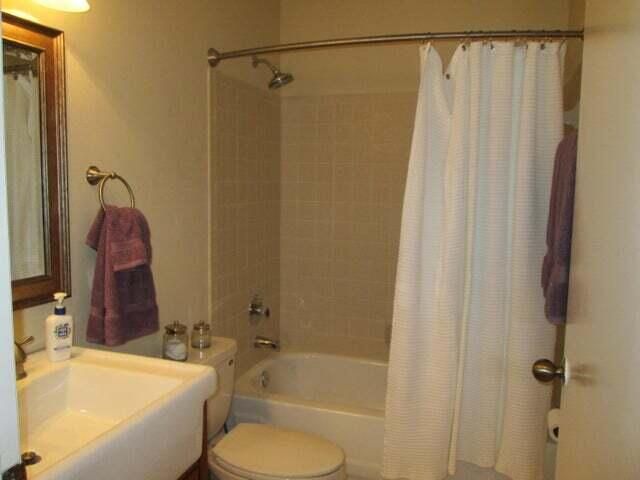 В аренду: $2,800 (2 спален, 2 ванн, 1231 Квадратных фут)