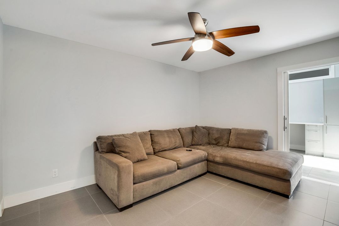 For Sale: $699,000 (3 beds, 2 baths, 1790 Square Feet)