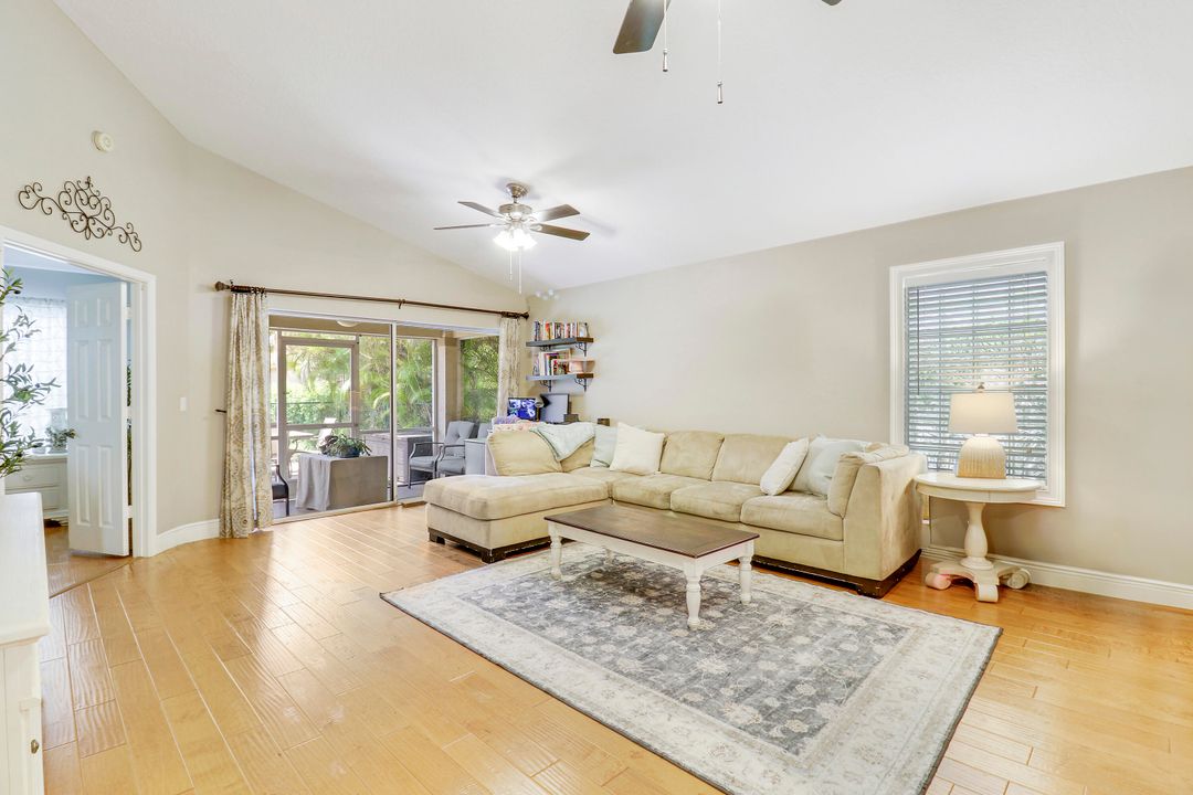 For Sale: $485,000 (3 beds, 2 baths, 1474 Square Feet)