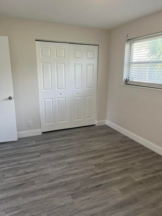 For Rent: $2,300 (3 beds, 2 baths, 1364 Square Feet)