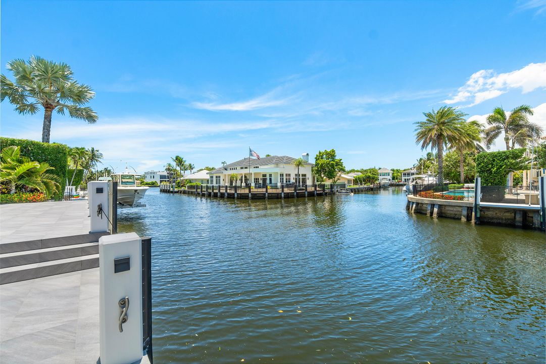 For Sale: $4,500,000 (4 beds, 3 baths, 2937 Square Feet)