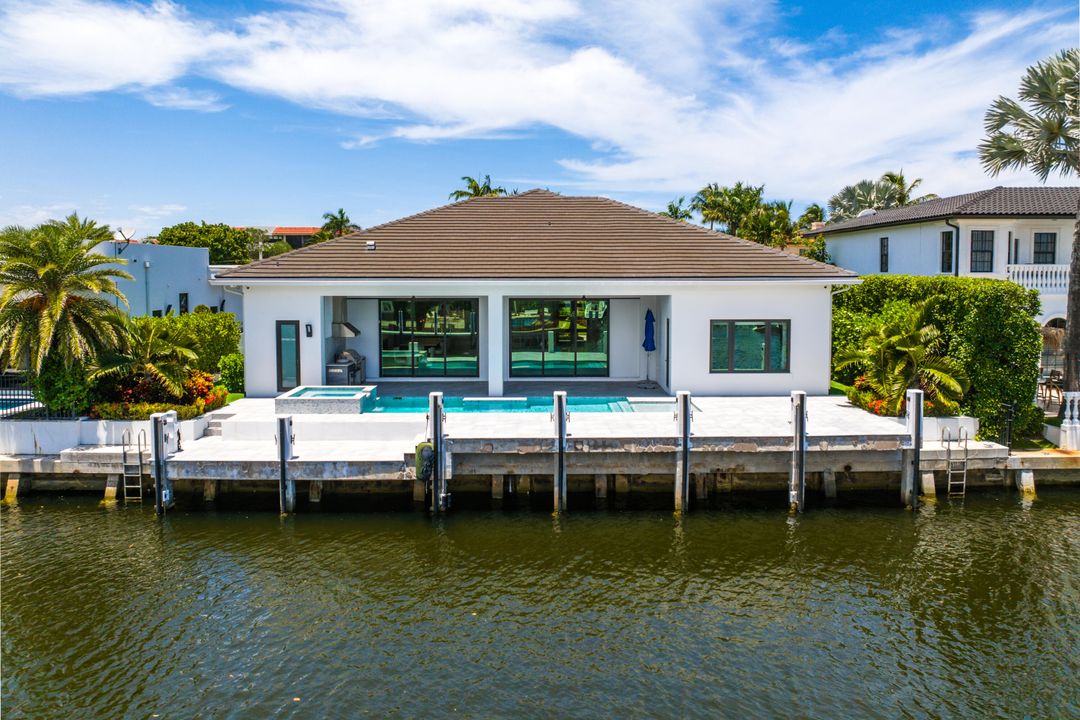 For Sale: $4,500,000 (4 beds, 3 baths, 2937 Square Feet)