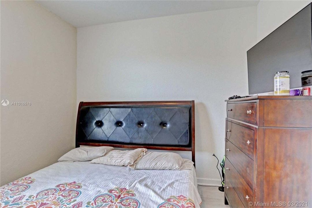 En Renta: $2,650 (3 camas, 2 baños, 1499 Pies cuadrados)