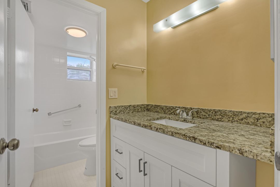 For Sale: $289,900 (3 beds, 2 baths, 1663 Square Feet)