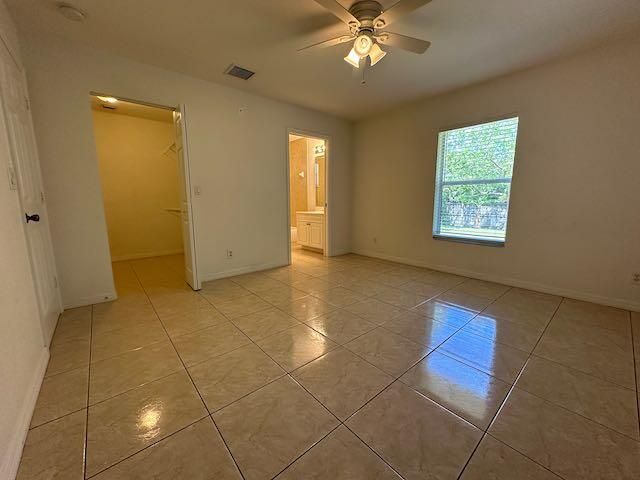 For Rent: $2,900 (3 beds, 2 baths, 1391 Square Feet)