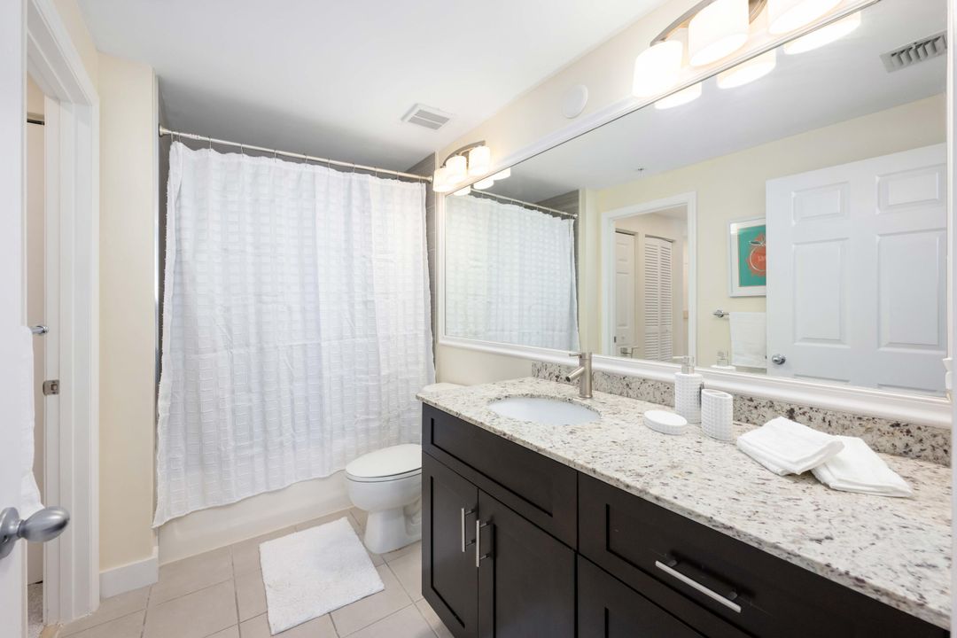 For Sale: $445,000 (1 beds, 1 baths, 756 Square Feet)