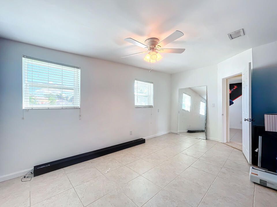 For Sale: $520,000 (4 beds, 2 baths, 1628 Square Feet)