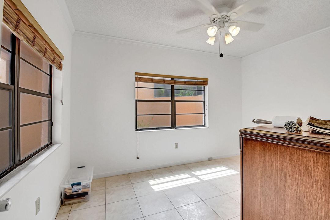 For Sale: $403,800 (2 beds, 2 baths, 1263 Square Feet)