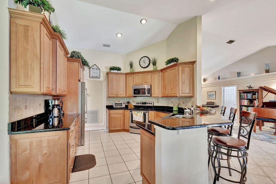 For Sale: $695,000 (3 beds, 2 baths, 2016 Square Feet)