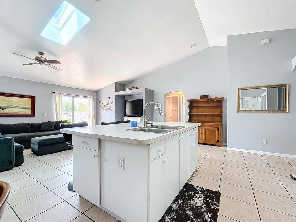 For Sale: $469,900 (4 beds, 2 baths, 2040 Square Feet)