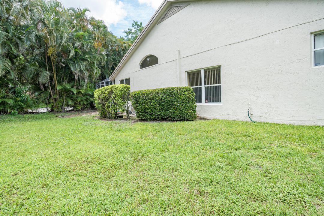 For Sale: $550,000 (3 beds, 2 baths, 1786 Square Feet)