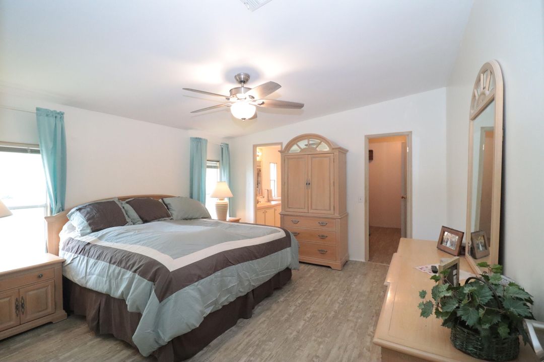 For Sale: $189,000 (2 beds, 2 baths, 1286 Square Feet)