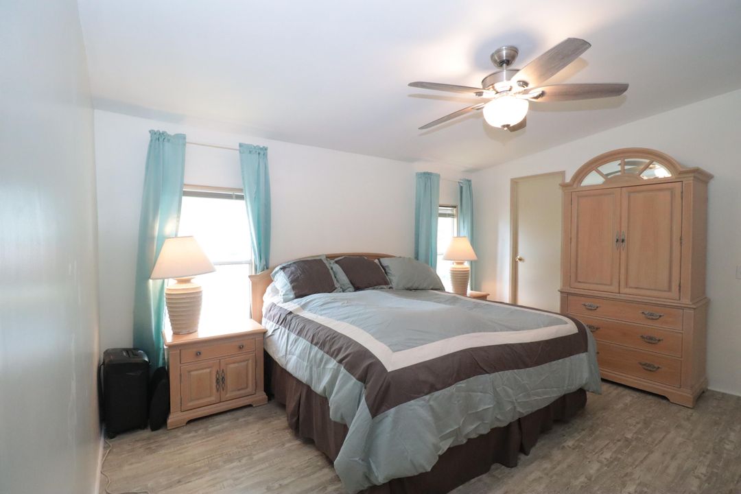 For Sale: $189,000 (2 beds, 2 baths, 1286 Square Feet)