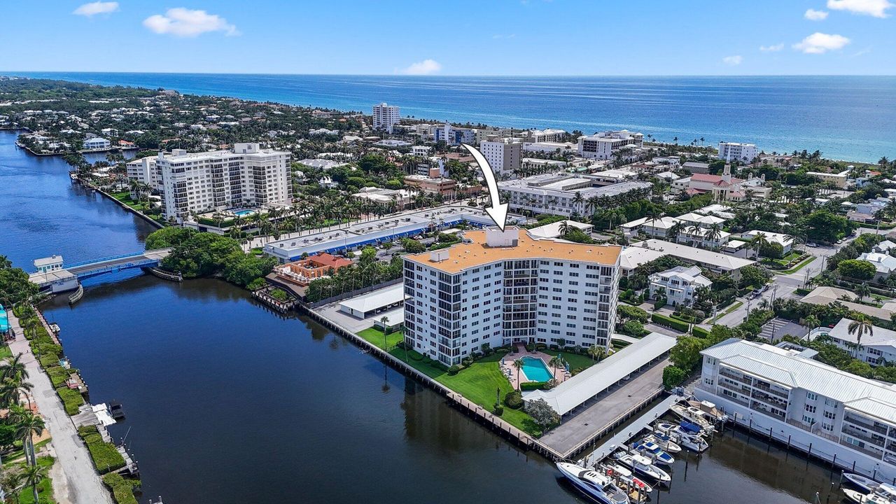 For Sale: $875,000 (2 beds, 2 baths, 1515 Square Feet)