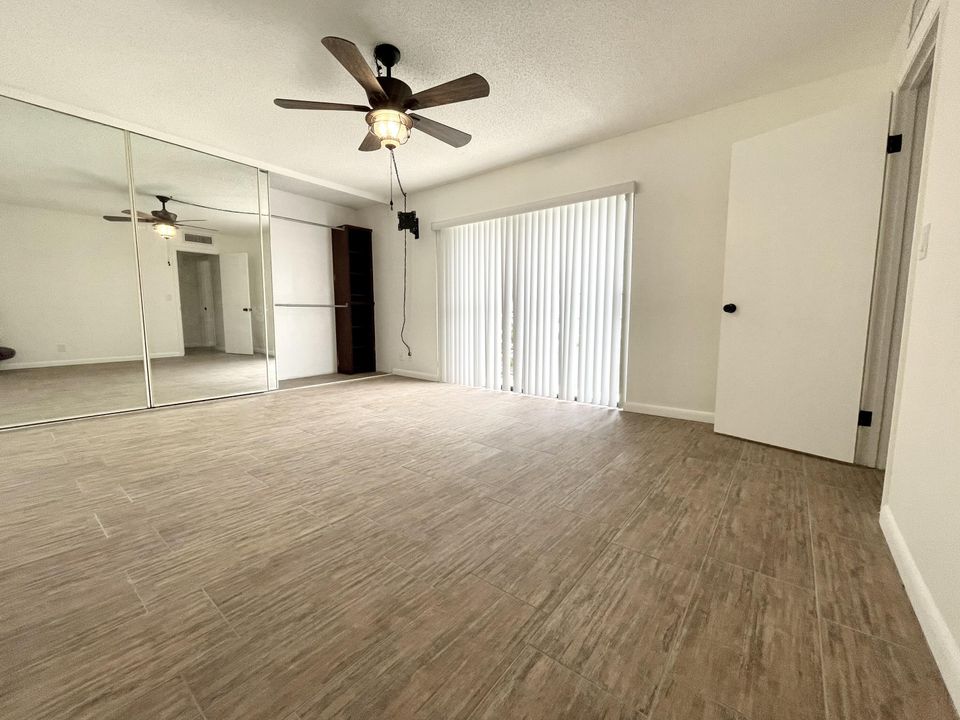 For Rent: $2,500 (2 beds, 2 baths, 1232 Square Feet)