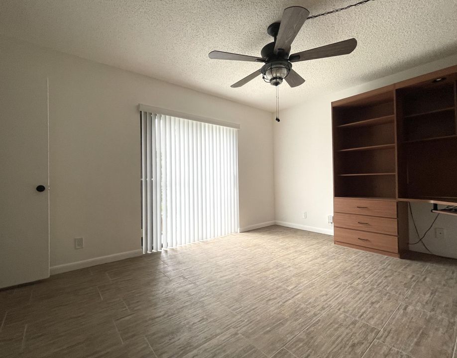 For Rent: $2,500 (2 beds, 2 baths, 1232 Square Feet)