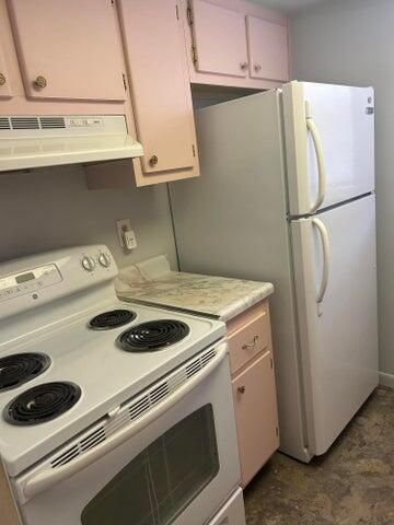 For Rent: $1,800 (2 beds, 1 baths, 751 Square Feet)