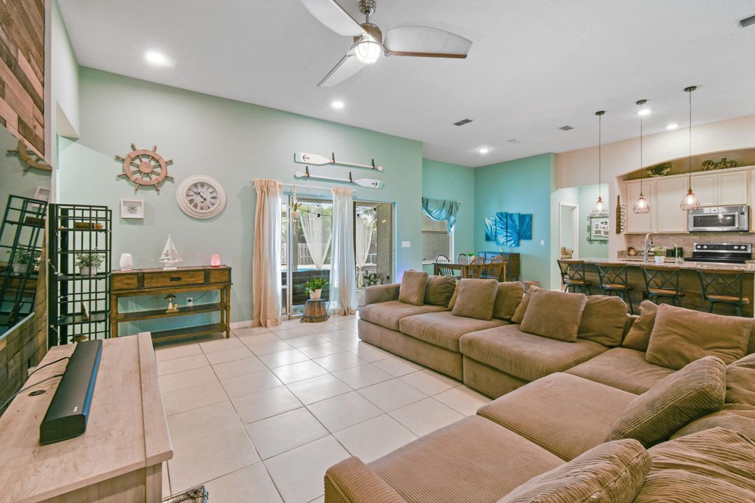For Sale: $575,000 (4 beds, 3 baths, 2394 Square Feet)