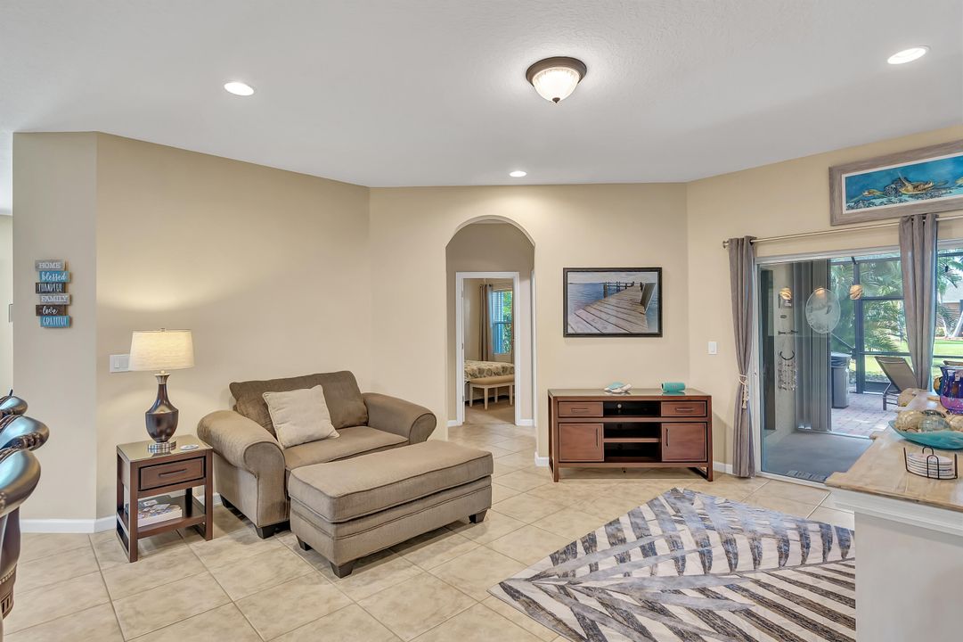 For Sale: $499,000 (3 beds, 2 baths, 2400 Square Feet)