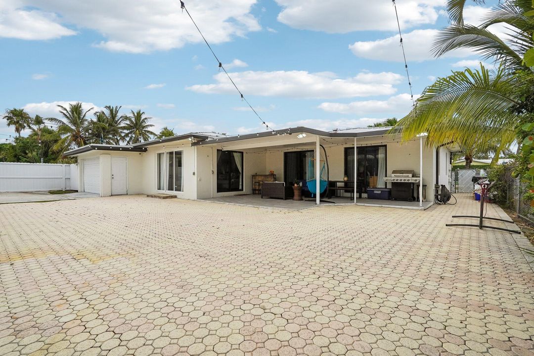 En Venta: $899,999 (3 camas, 2 baños, 1774 Pies cuadrados)