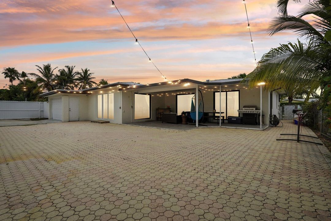 En Venta: $899,999 (3 camas, 2 baños, 1774 Pies cuadrados)