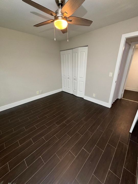 For Rent: $2,700 (2 beds, 2 baths, 1100 Square Feet)