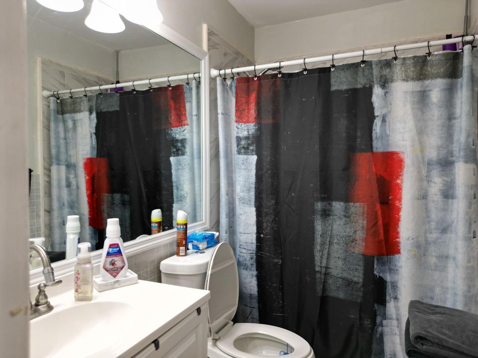 For Sale: $310,000 (2 beds, 2 baths, 1206 Square Feet)