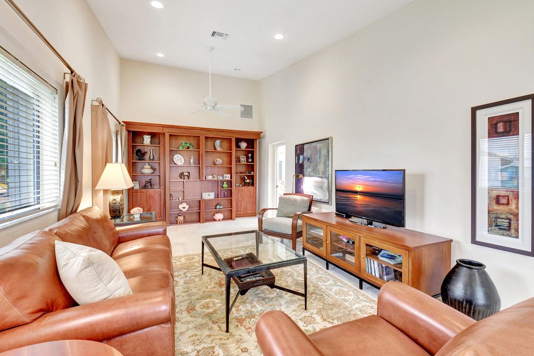 For Sale: $379,000 (3 beds, 2 baths, 2169 Square Feet)
