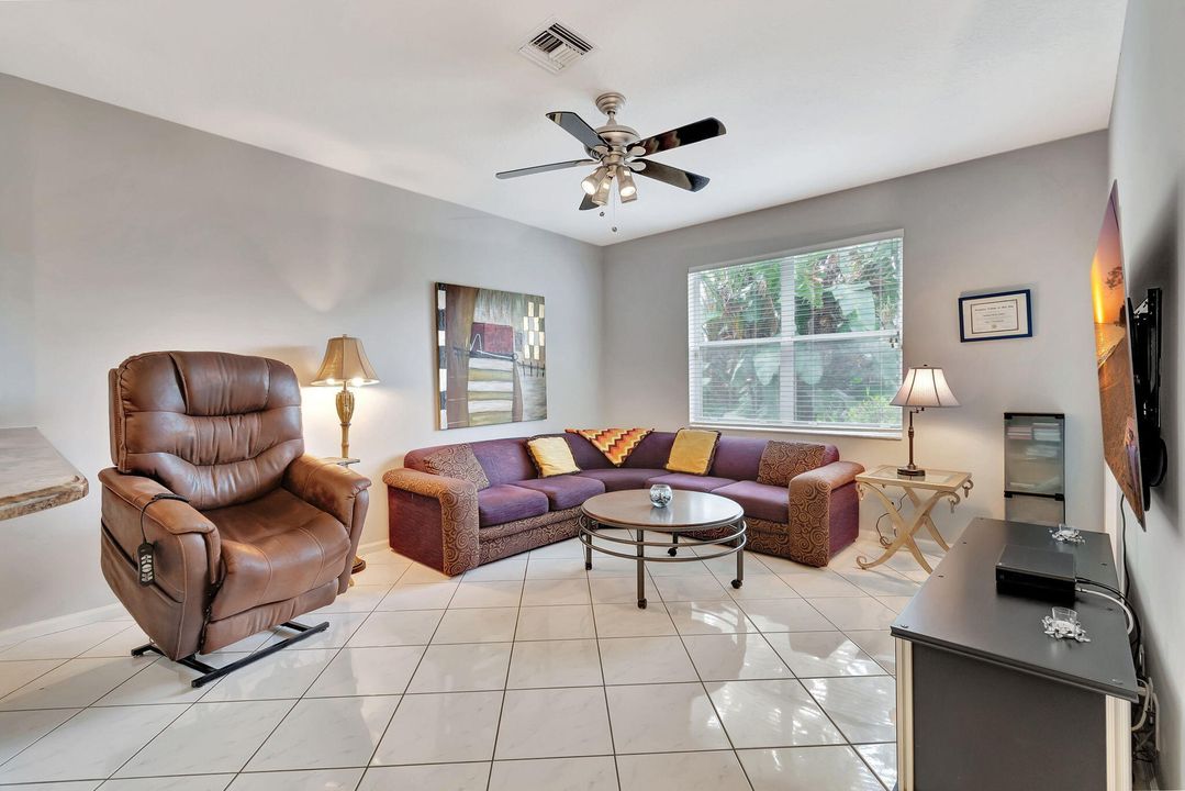 For Sale: $549,000 (3 beds, 2 baths, 2044 Square Feet)