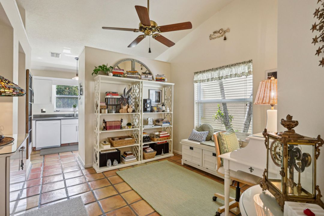 For Sale: $469,000 (2 beds, 2 baths, 1567 Square Feet)