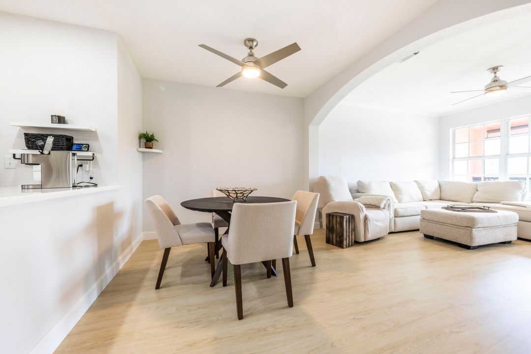 For Sale: $259,500 (2 beds, 2 baths, 1288 Square Feet)