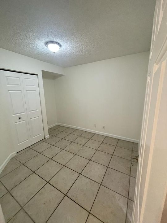 For Rent: $2,750 (3 beds, 3 baths, 1364 Square Feet)