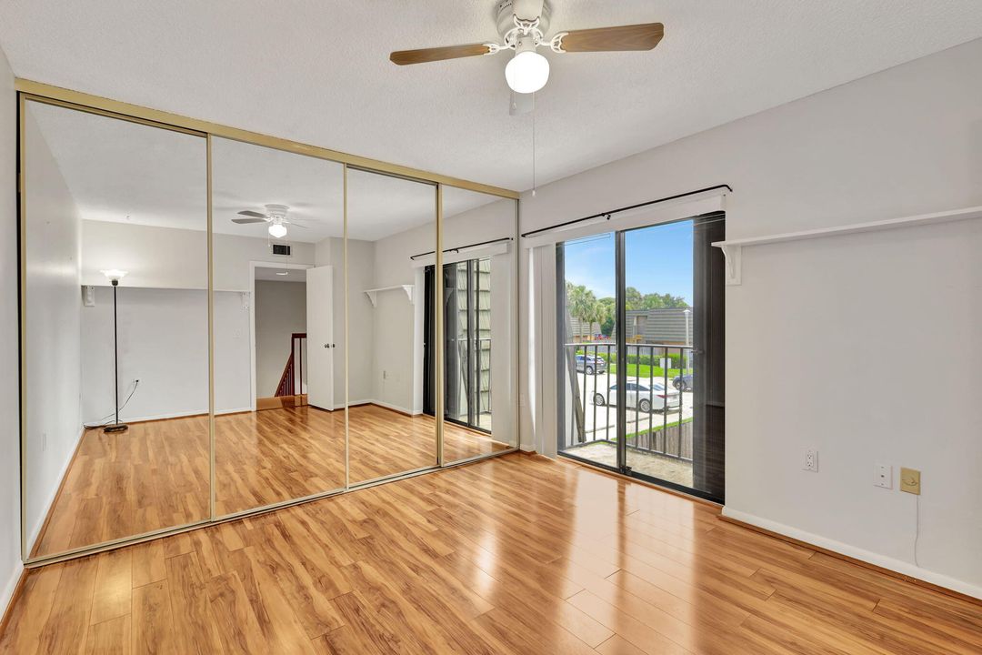 Active With Contract: $2,100 (2 beds, 2 baths, 1236 Square Feet)