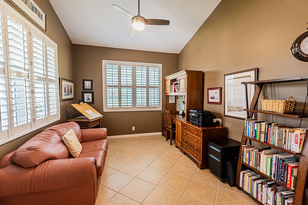 For Sale: $439,900 (2 beds, 2 baths, 1539 Square Feet)