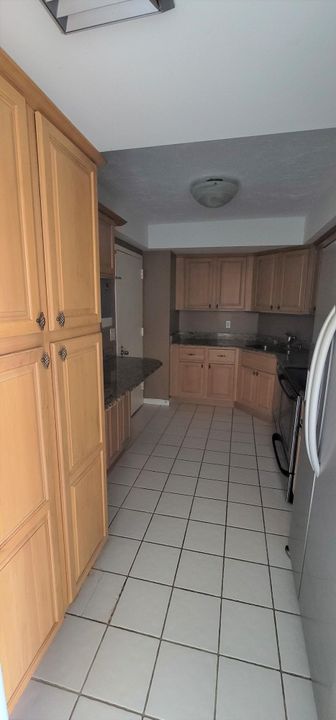 For Sale: $235,000 (2 beds, 2 baths, 1134 Square Feet)