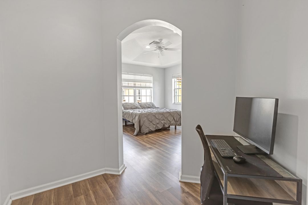 For Sale: $425,000 (3 beds, 2 baths, 1854 Square Feet)