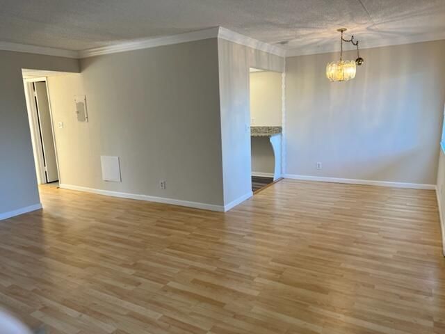 For Rent: $1,650 (2 beds, 1 baths, 825 Square Feet)