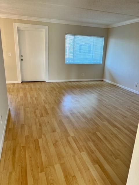 For Rent: $1,650 (2 beds, 1 baths, 825 Square Feet)