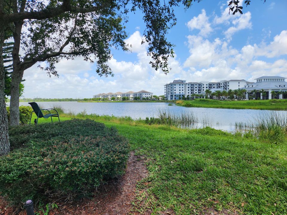 For Sale: $1,190,000 (3 beds, 3 baths, 2561 Square Feet)