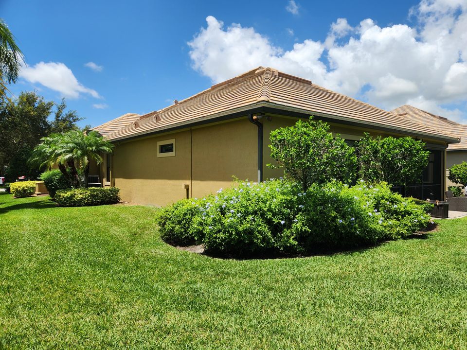 For Sale: $1,190,000 (3 beds, 3 baths, 2561 Square Feet)