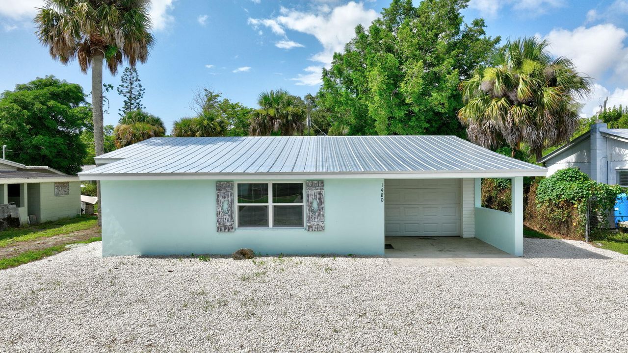 For Sale: $399,000 (3 beds, 2 baths, 1522 Square Feet)