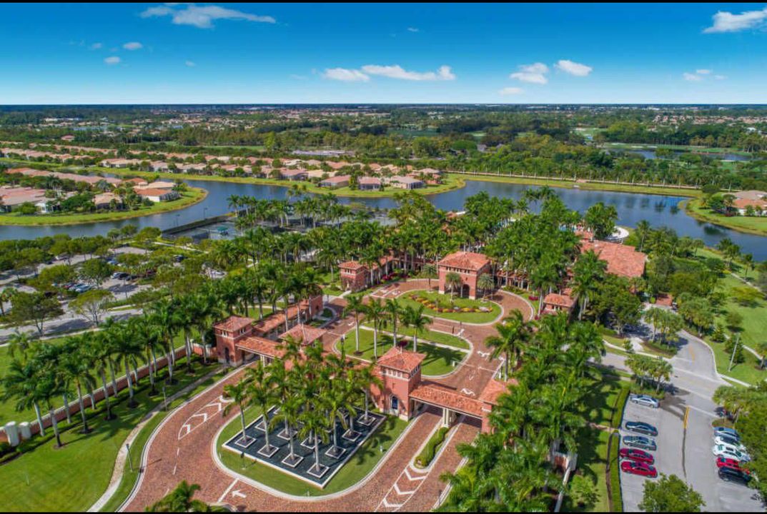 Под контрактом: $5,800 (2 спален, 2 ванн, 1851 Квадратных фут)