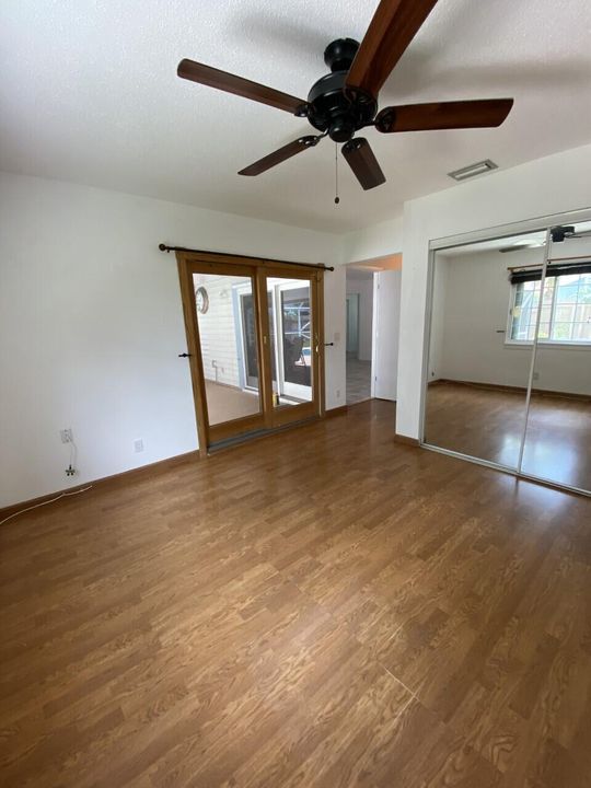 For Rent: $3,600 (3 beds, 2 baths, 1135 Square Feet)