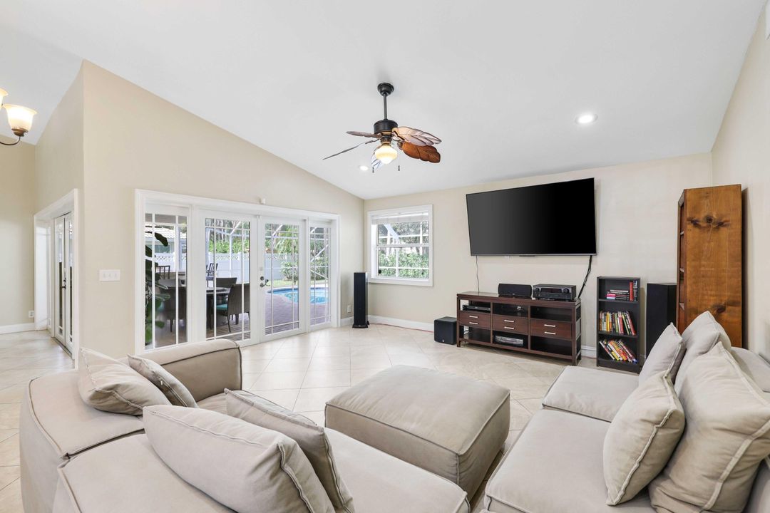 For Sale: $865,000 (4 beds, 2 baths, 2313 Square Feet)