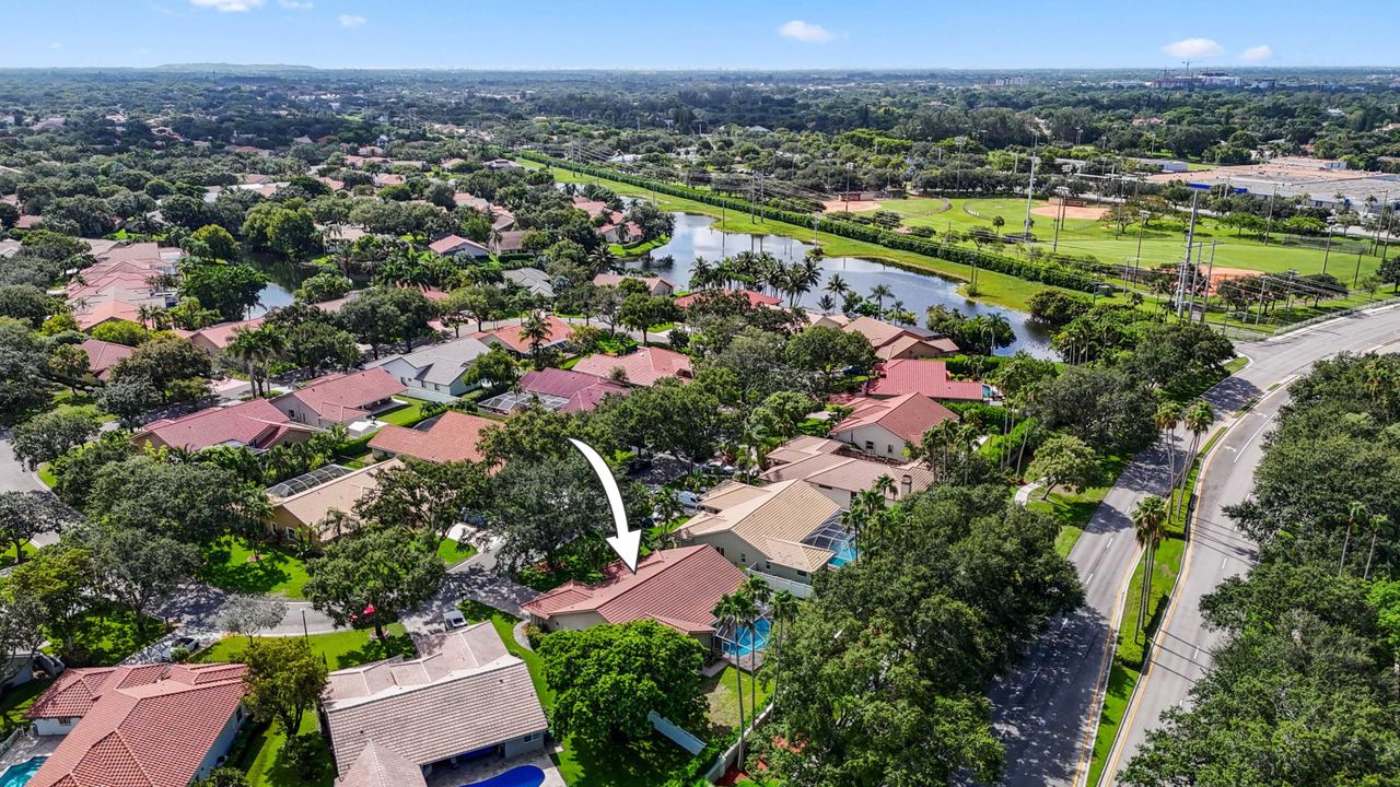 For Sale: $865,000 (4 beds, 2 baths, 2313 Square Feet)