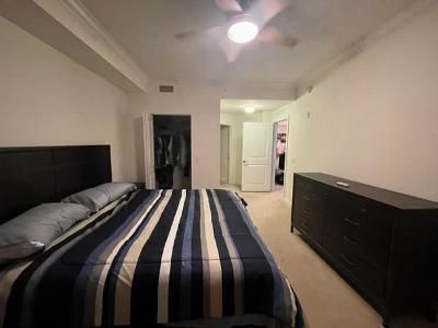 For Rent: $2,300 (2 beds, 2 baths, 1164 Square Feet)