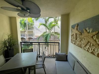 For Rent: $2,300 (2 beds, 2 baths, 1164 Square Feet)