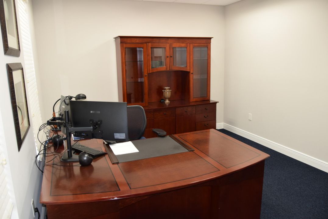 待售: $27 (0 贝兹, 0 浴室, 4280 平方英尺)